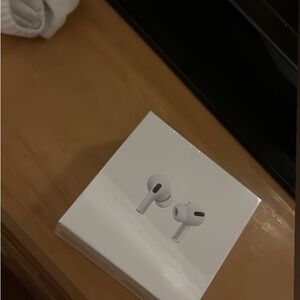 Apple AirPods Pro with Charging Case - White